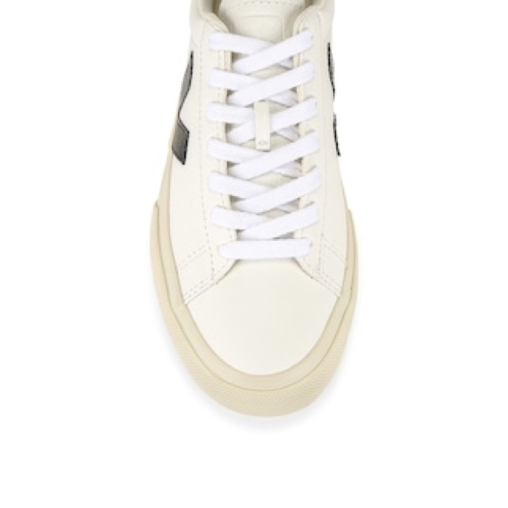 Veja Campo Leather Sneakers - Picture 4 of 16